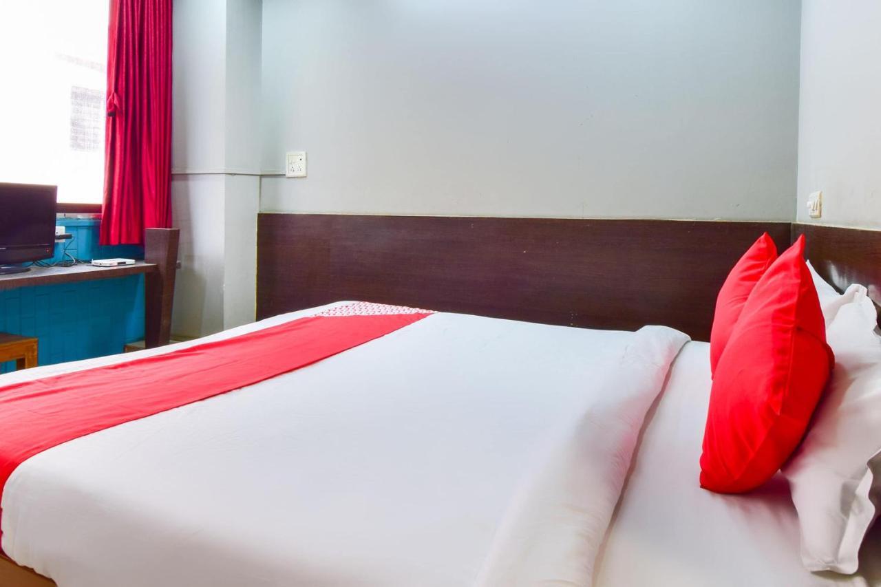 Oyo 67509 Hotel Tukson Narayangaon Εξωτερικό φωτογραφία