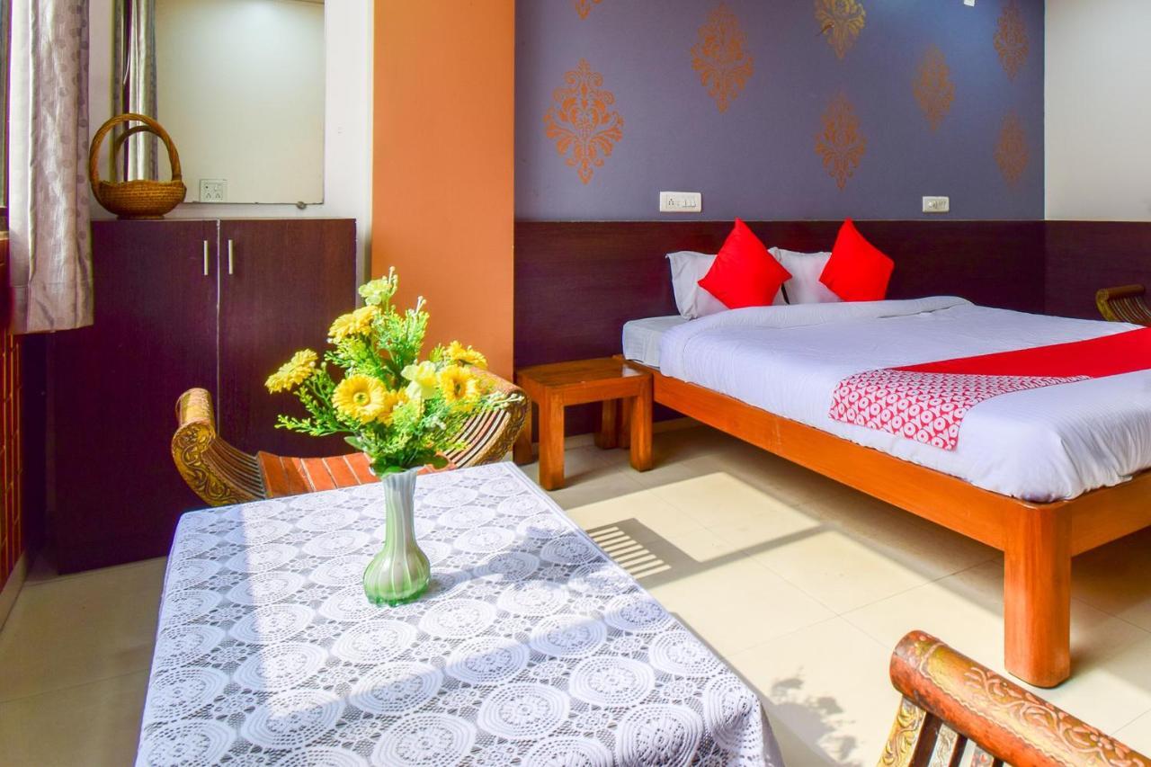 Oyo 67509 Hotel Tukson Narayangaon Εξωτερικό φωτογραφία