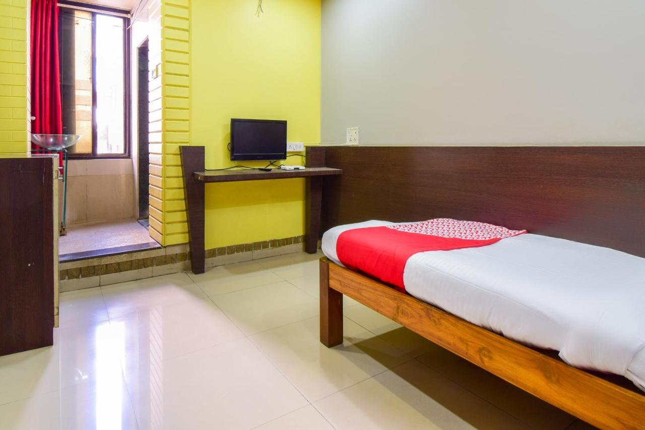 Oyo 67509 Hotel Tukson Narayangaon Εξωτερικό φωτογραφία