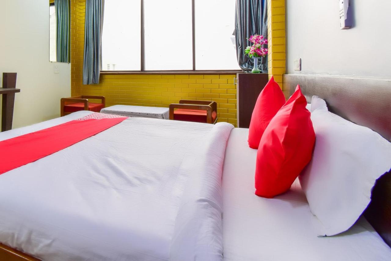 Oyo 67509 Hotel Tukson Narayangaon Εξωτερικό φωτογραφία